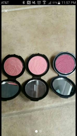 3x blushes