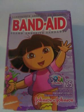 Band-Aid 3 package of Dora the Explorer.