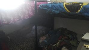 2 twin bunk beds with mattress an dresse