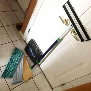 Norwex Large Telescopic Mop and Extras