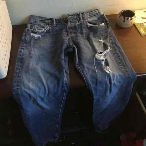 Abercrombie and fitch ripped jeans