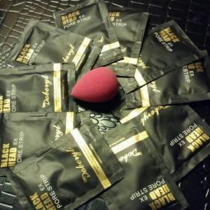 Beauty blender n 10 blackheads