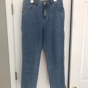 Vintage High Waisted Mom Jeans