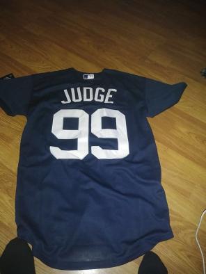 MLB Aaron Judge size M BRAND SPANKINGNEW