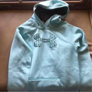 Under Armour youth large hoodie
