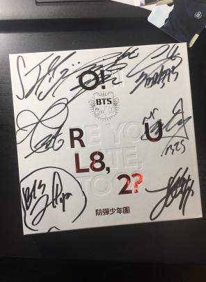 BTS KPOP Signed Album