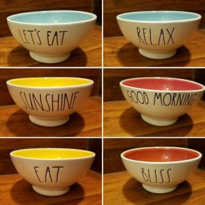5 Rae Dunn bowls
