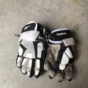 Reebok lacrosse gloves