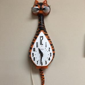 RARE! Vtg. Cat Clock Retro 70's
