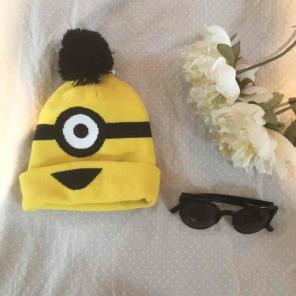 Despicable Me H&M yellow minion hat