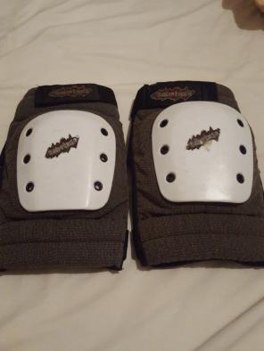 Mens kneepads
