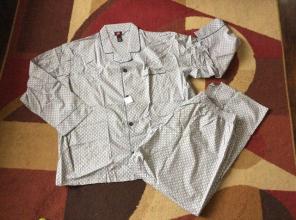 Men's Pajama Set Size 2XL NWT