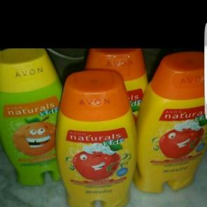 Kids shampoo/body wash bubble bath set