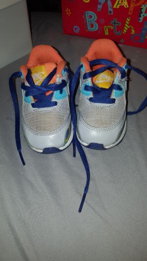 Airmax size 5C