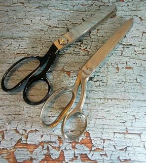 WISS Vintage Scissors Lot (2)