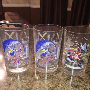 25 anniversary commemorative glasses