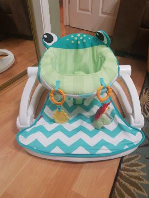 Sit and play chair