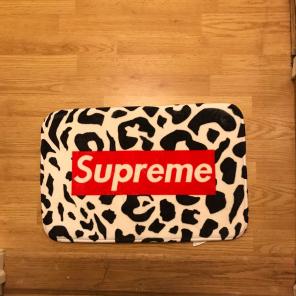 Supreme Black And White Rug