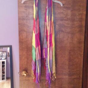 2 old navy scarfs