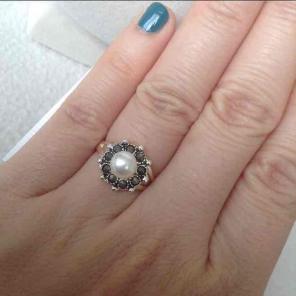 Vintage Marcasite pearl ring