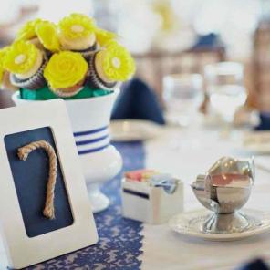 Set of 14 table runners-lace navy blue