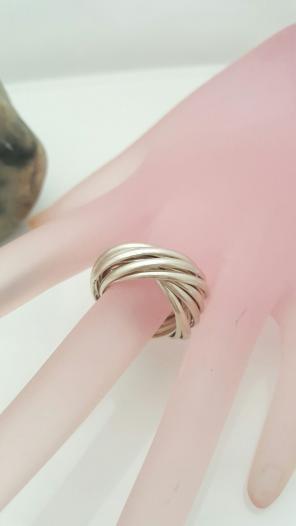 925 Ring Size 8.25