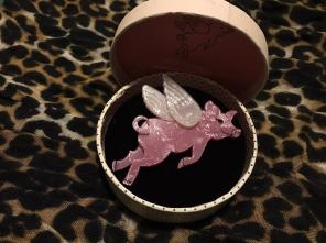 Erstwilder Pigs Can Fly Brooch. Rare