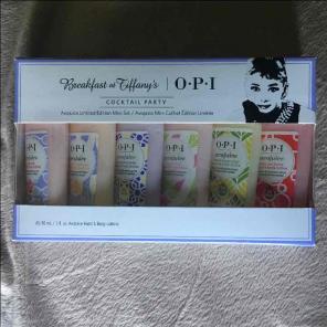 OPI Avojuice Limited Edition mini set