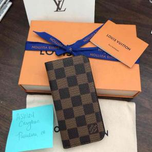 Louis Vuitton iPhone 7 folio case