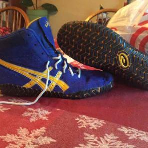 Asics Agressors