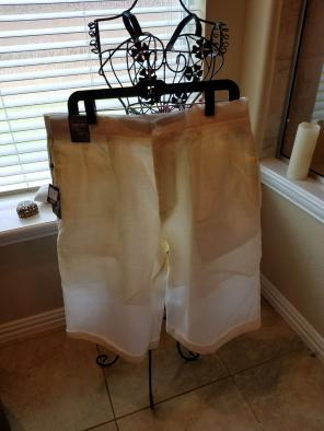 100% Men's Linen shorts size 36