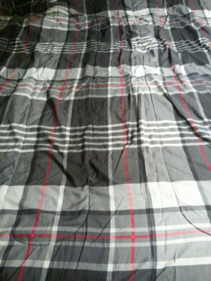 Comforter 80 x 60" Black Red Gray
