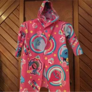 Trolls robe