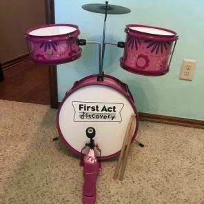 First act girls drum set