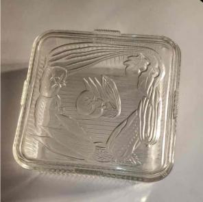 Large Veggie Fridfe dish 8.5"