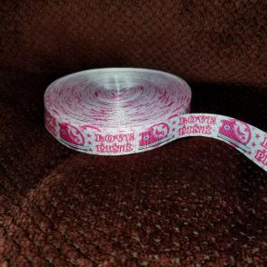 VS LOVE PINK RIBBON FREE SHIPPING