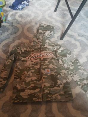 Youth boys size 6 Carhartt sweatshirt