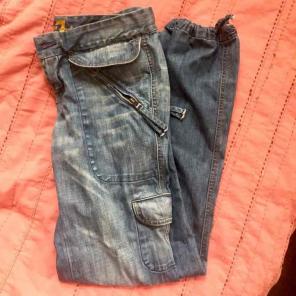 7 jeans cargo. Size 29