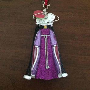 NWT Disney Evil Queen ornament