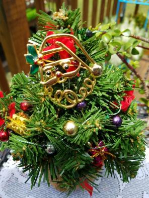 Santa Claus brooch