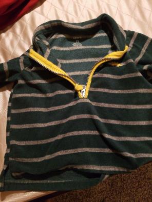 Carter's sweater 2t
