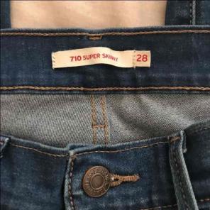 Levi jeans