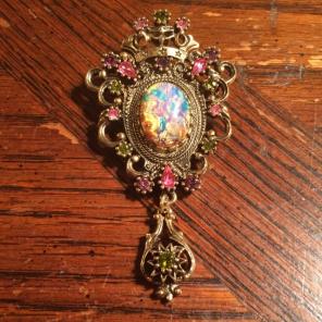 Sarah Coventry Unusual Brooch
