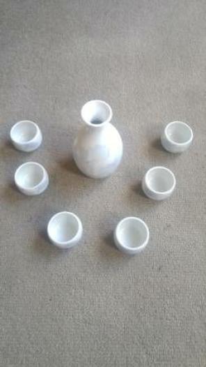 7 Piece Tea/Sake Ceramic/Porcelain Set