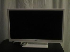 24" SEIKI FLATSCREEN 1080P HDTV