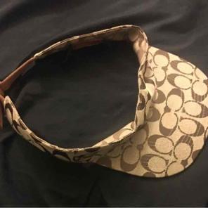 Coach visor $15