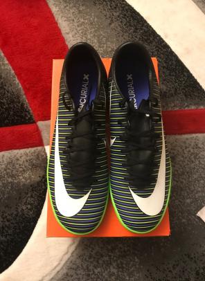 Indoor Soccer Shoes