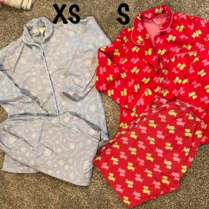 2 pairs of fleece pajamas