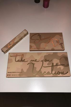 LIMITED EDITION Kylie Cosmetics Bundle