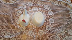 Westmoreland milk glass nesting hen
